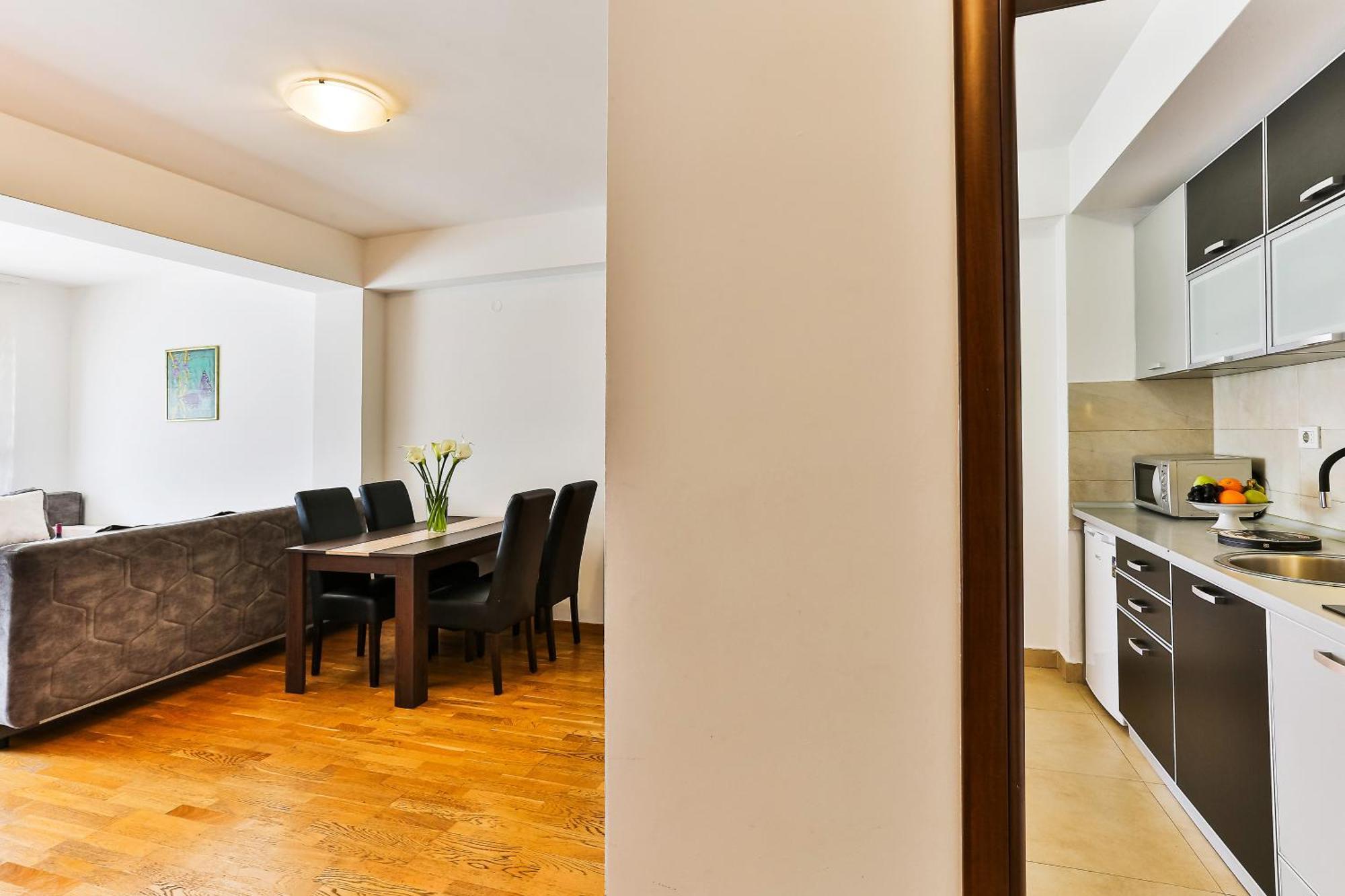 City Montesun Apartments 2 บุดวา ภายนอก รูปภาพ