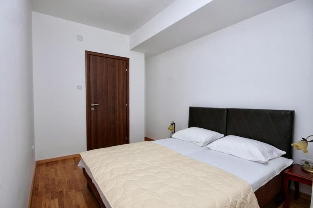 City Montesun Apartments 2 บุดวา ภายนอก รูปภาพ